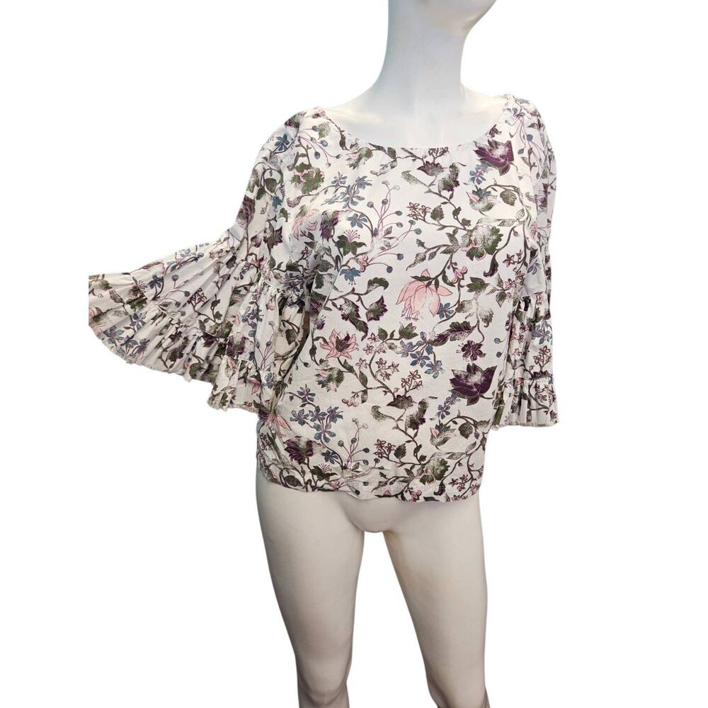 Melrose and Market White Floral Ruffle Sleeve Blouse Top Women’s Size Small